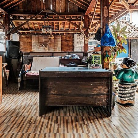Spot On 91916 Joglo Doyong Homestay Syariah Yogyakarta Exterior foto